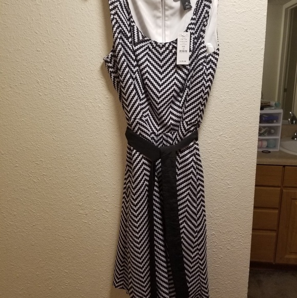 Whit House Black Market dress - Picture 1 of 2